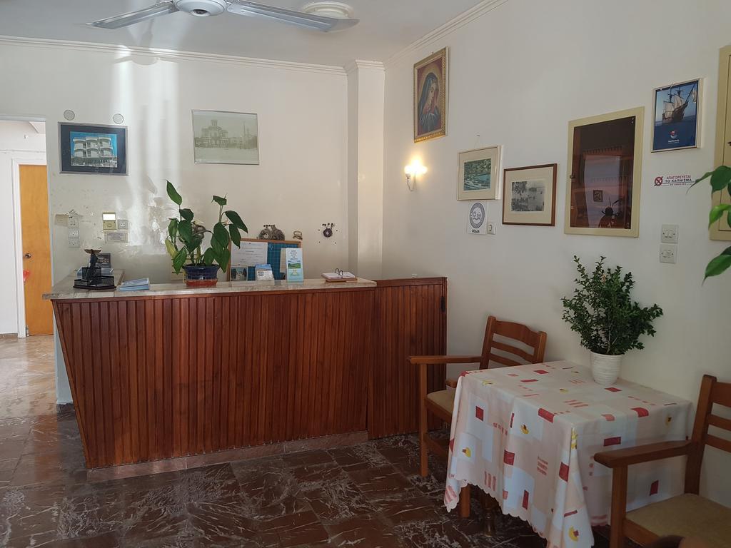 Pansion Marousa Méthana Dış mekan fotoğraf