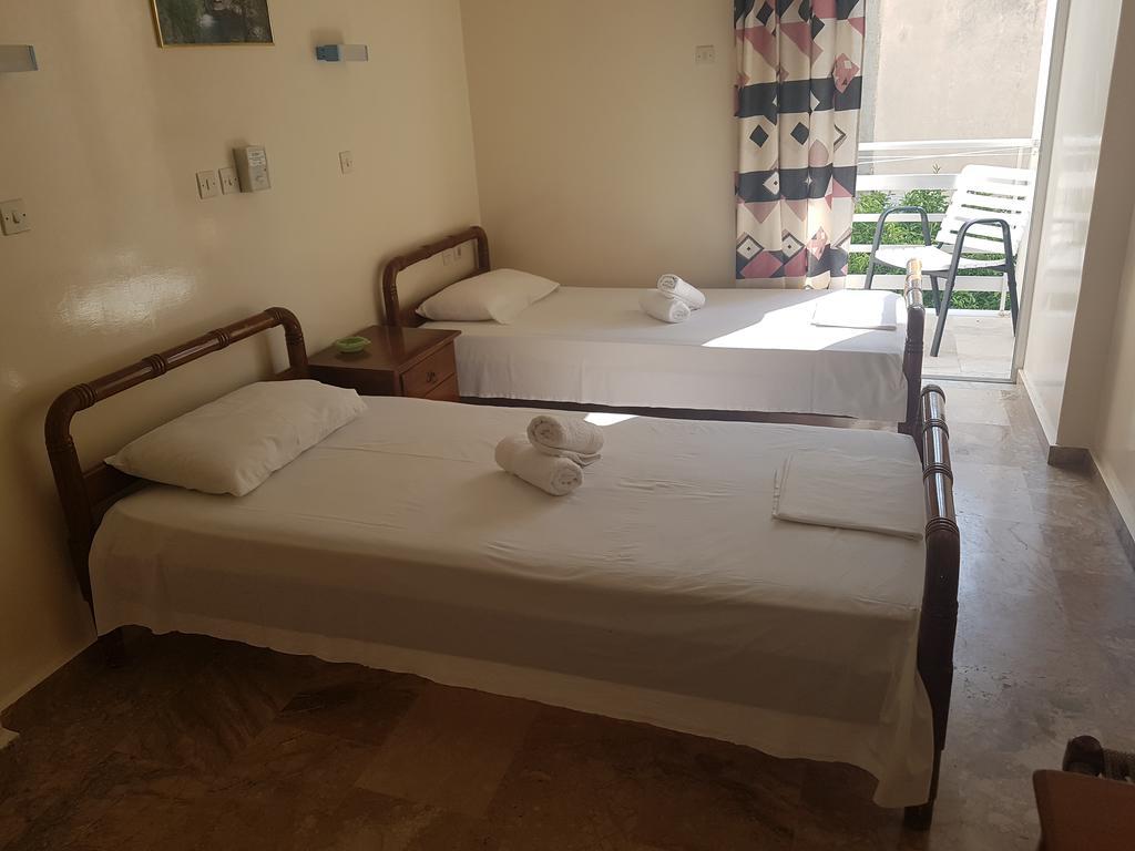 Pansion Marousa Méthana Dış mekan fotoğraf