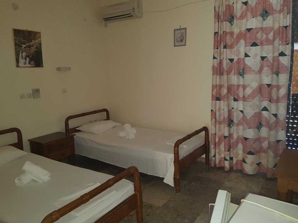 Pansion Marousa Méthana Dış mekan fotoğraf
